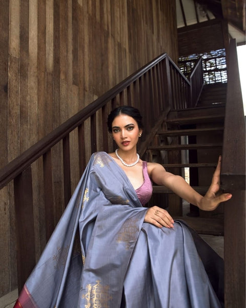 Elegant Lavender Banarasi Soft Silk Saree with Gold Zari Motifs & Traditional Weaving