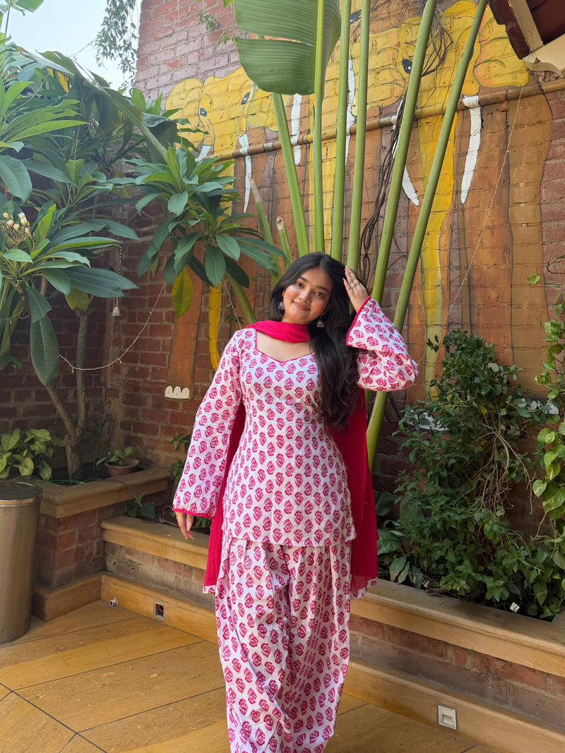 Premium Ready-to-Wear Ethnic Fārsi Co-ord Set with Stylish Bell Sleeves