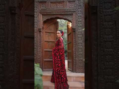 Women's Festive Black Heavy Soft Tabby Organza Saree with Red Floral Katdana Work